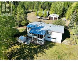 Kitchen - 20655 Hossack Road, Burns Lake, BC V0J1E1 Photo 2