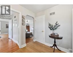 4pc Bathroom - 7 Avalon Avenue, Stoney Creek, ON L8G1X4 Photo 5