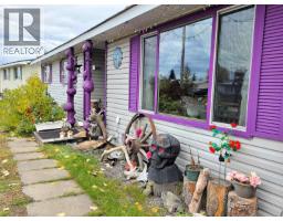 Kitchen - 15 Harmon Crescent, Granisle, BC V0J1W0 Photo 3