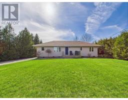 Kitchen - 85435 Mcdonald Lane, Ashfieldcolbornewawanosh, ON N7A3X9 Photo 3