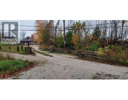 Bedroom - 50 Scotts Bluff Road, Evansville, ON P0P1E0 Photo 2