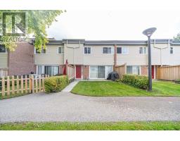 Bedroom 2 - 111 Milestone Crescent, Aurora, ON L4G3M2 Photo 5