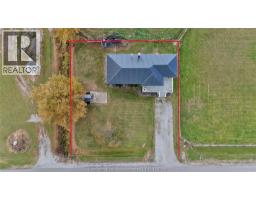 Laundry room - 637 Wilkesport Line, Sombra, ON N0P2H0 Photo 2