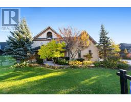 Bedroom - 246 Hazelton Lane, South Huron, ON N0M1S3 Photo 3