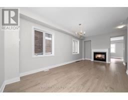 Family room - 66 Claremont Drive, Brampton, ON L6R4G3 Photo 2