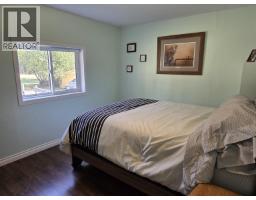 Bedroom 3 - 3941 Aird Road, Quesnel, BC V2J6V8 Photo 4