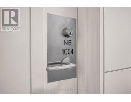 Bathroom - 1004 9205 Yonge Street, Richmond Hill, ON L4C1V5 Photo 5