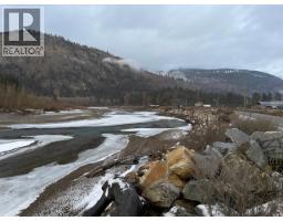 1400 Manly Meadows Road, Grand Forks, BC V0H1H9 Photo 4