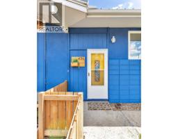 Living room - 436 3 Street W, Empress, AB T0J1E0 Photo 2