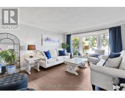 Bathroom - 94 Dorchester Drive, Grimsby, ON L3M1A8 Photo 5