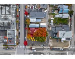 Full bathroom - 419 First Street, Revelstoke, BC V0E2S0 Photo 5
