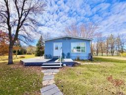 358 Veterans Assiniboine Street, Oak Lake, MB R0M1P0 Photo 2