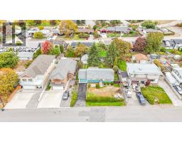 Storage - 793 Maccleave Avenue, Penticton, BC V2A3C4 Photo 3