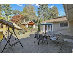 13721 Marine Drive, Surrey, BC V4B1A3 Photo 5