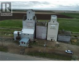 206 Railway Avenue E, Eatonia, SK S0L0Y0 Photo 4