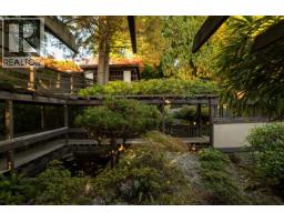 3248 Marine Drive, West Vancouver, BC V7V1M7 Photo 3