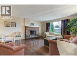 Bedroom - 4485 Wasilow Road, Kelowna, BC V1W1R7 Photo 4