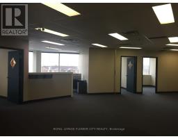 306 2800 Skymark Avenue, Mississauga, ON L4W5A6 Photo 3