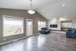 Living room - 227 Stan Bailie Drive, Winnipeg, MB R3Y0R8 Photo 5