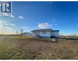 Bedroom - 31303 Range Rd 143 Road, Rural Special Areas No 2, AB T0J1P0 Photo 2