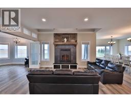 Kitchen - 204041 Twp Rd 6 3 A, Rural Warner No 5 County Of, AB T0K2S0 Photo 5