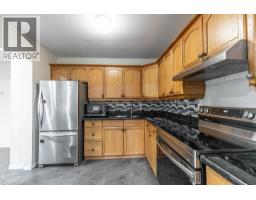 Primary Bedroom - 899 Stone Church Road E Unit 4, Hamilton, ON L8W1B2 Photo 4