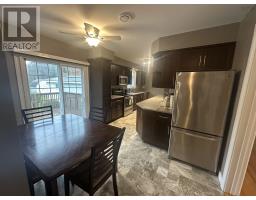 Bedroom - 104 Macdonald Street, Port Hawkesbury, NS B9A3E1 Photo 5