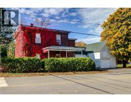 33 35 Queen Street, Sussex, NB E4E2A6 Photo 2