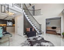 Kitchen - 700 Franklinway Crescent, London North, ON N6G5C8 Photo 4