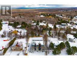 1 2 3 145 Kandahar Lane, Blue Mountains, ON L9Y0N3 Photo 5