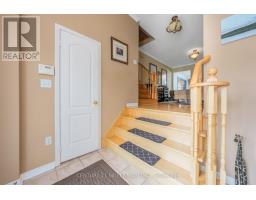 Family room - 23 Upper Highlands Drive, Brampton, ON L6Z4W1 Photo 4