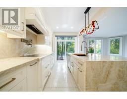 49 Cooper Creek Court, Vaughan, ON L6A2S4 Photo 3