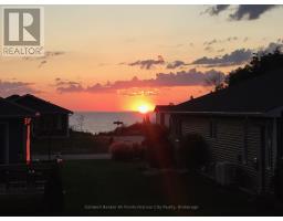 Bedroom 2 - 17 Huron Heights Drive, Ashfieldcolbornewawanosh, ON N7A0B1 Photo 5