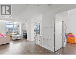 Living room - 615 W 268 Buchanan Drive, Markham, ON L3R8G9 Photo 5