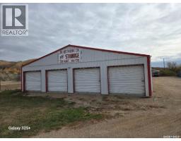 298 2nd Street E, Fort Quappelle, SK S0G1S0 Photo 2