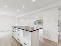 Family room - 221 Av De La Colline, Gatineau, QC J9J1L6 Photo 3