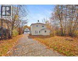 Primary Bedroom - 17 Queen Street, Minto, NB E4B3P2 Photo 5