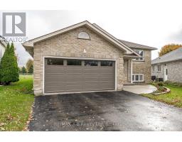 Living room - 65 Parkhaven Crescent, St Marys, ON N4X1E7 Photo 3