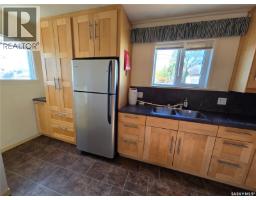 Bedroom - 446 2nd Avenue Nw, Swift Current, SK S9H0P7 Photo 4