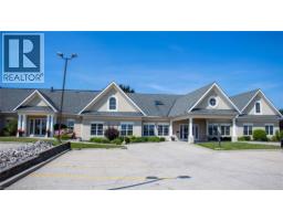 617 King Street N, Waterloo, ON N2V2N3 Photo 2