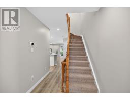 Kitchen - 28 2015 Cleaver Avenue, Burlington, ON L7M4J7 Photo 5