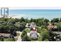 Family room - 238 Bennett Street W, Goderich, ON N7A1X9 Photo 3