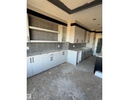 Den - 48 Maple Cr, Gibbons, AB T0A1N0 Photo 4