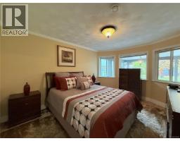 Bedroom - 3264 Island Hwy S, Campbell River, BC V9W1C9 Photo 4