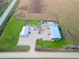 35012 37 E Road, Steinbach, MB R0A0W1 Photo 4