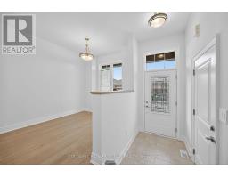 Primary Bedroom - 71 Appian Way, New Tecumseth, ON L9R0W4 Photo 5