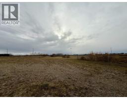 7405 100 Avenue, Fort St John, BC V1J5T8 Photo 5