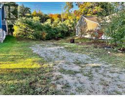 560 Taylor Drive N, Midland, ON L4R0E2 Photo 2