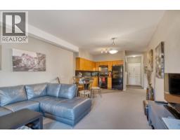 Primary Bedroom - 1873 Country Club Drive Unit 2305, Kelowna, BC V1V2W6 Photo 3