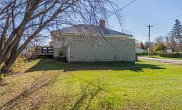 Bedroom - 13 Hampton Street E, Macgregor, MB R0H0R0 Photo 4